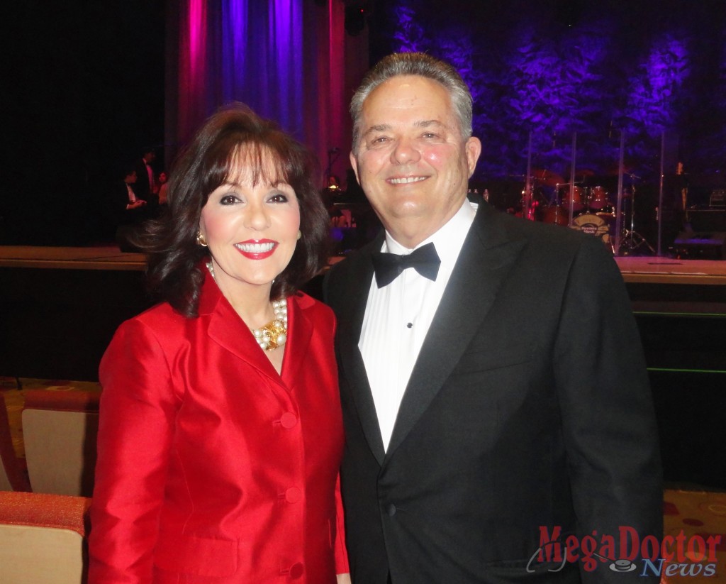 L-R: Janet and Bob Vackar, owners of Bert Ogden Auto Group one of three Platinum Sponsors for 2015 Renaissance Cancer Foundation Valentine’s Gala Music & Romance “The Sinatra Years”.
