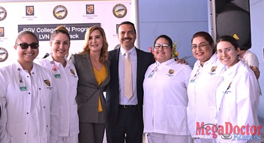 Mayor Ambrosio Hernandez, M.D. (center) and Dr. Annabelle Palomo (to his right) celebrate alongside current RGV College nursing students. 