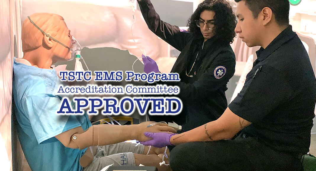 TSTC Emergency Medical Services students Isaiah Valencia (left) and Steven Rodriguez perform an assessment on a medical manikin in the Immersive Interactive EMS lab. (Photo courtesy of TSTC.)